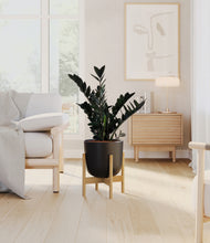 Load image into Gallery viewer, Stone Black stand:bamboo

