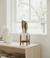 Load image into Gallery viewer, Hammered Ivory stand:walnut
