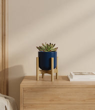 Load image into Gallery viewer, Twilight Blue stand:bamboo
