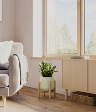 Load image into Gallery viewer, Turquoise stand:bamboo
